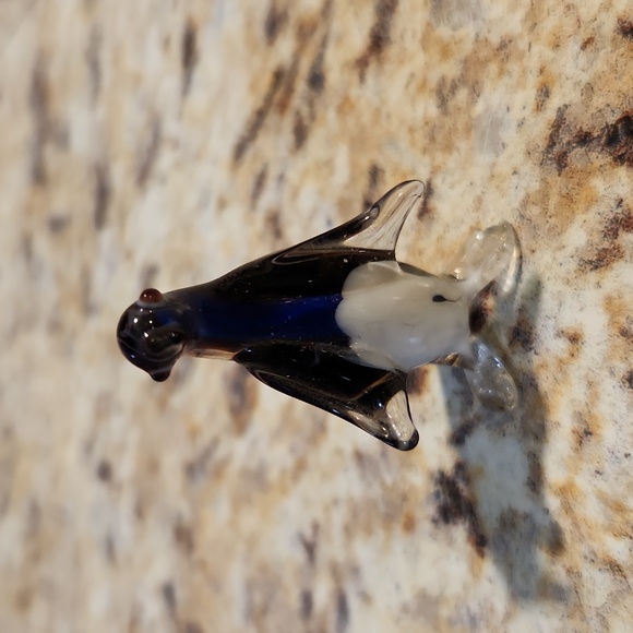 Miniature Penguin Figurines - Picture 3 of 9